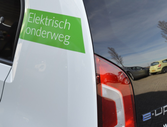 Elektrische leenauto bij Autobedrijf Tjeerdsma