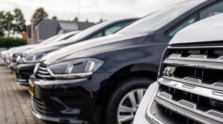 Vignet, tol, milieusticker, veiligheidsvesten en alcoholtester